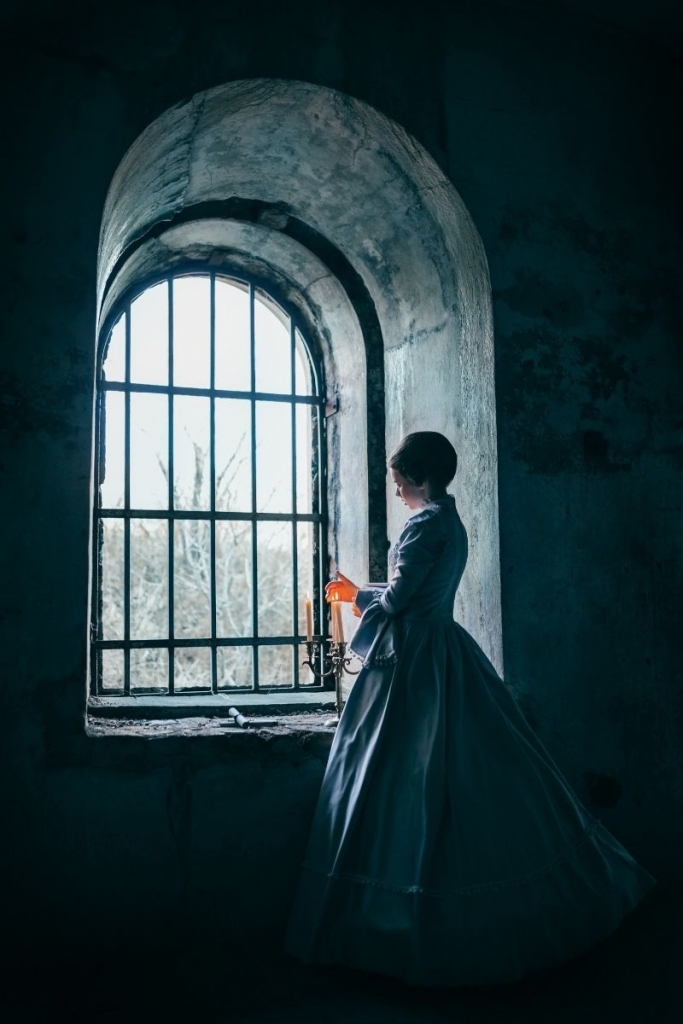 Hunter’s Absolution Victorian woman Hunter's Absolution Victorian woman